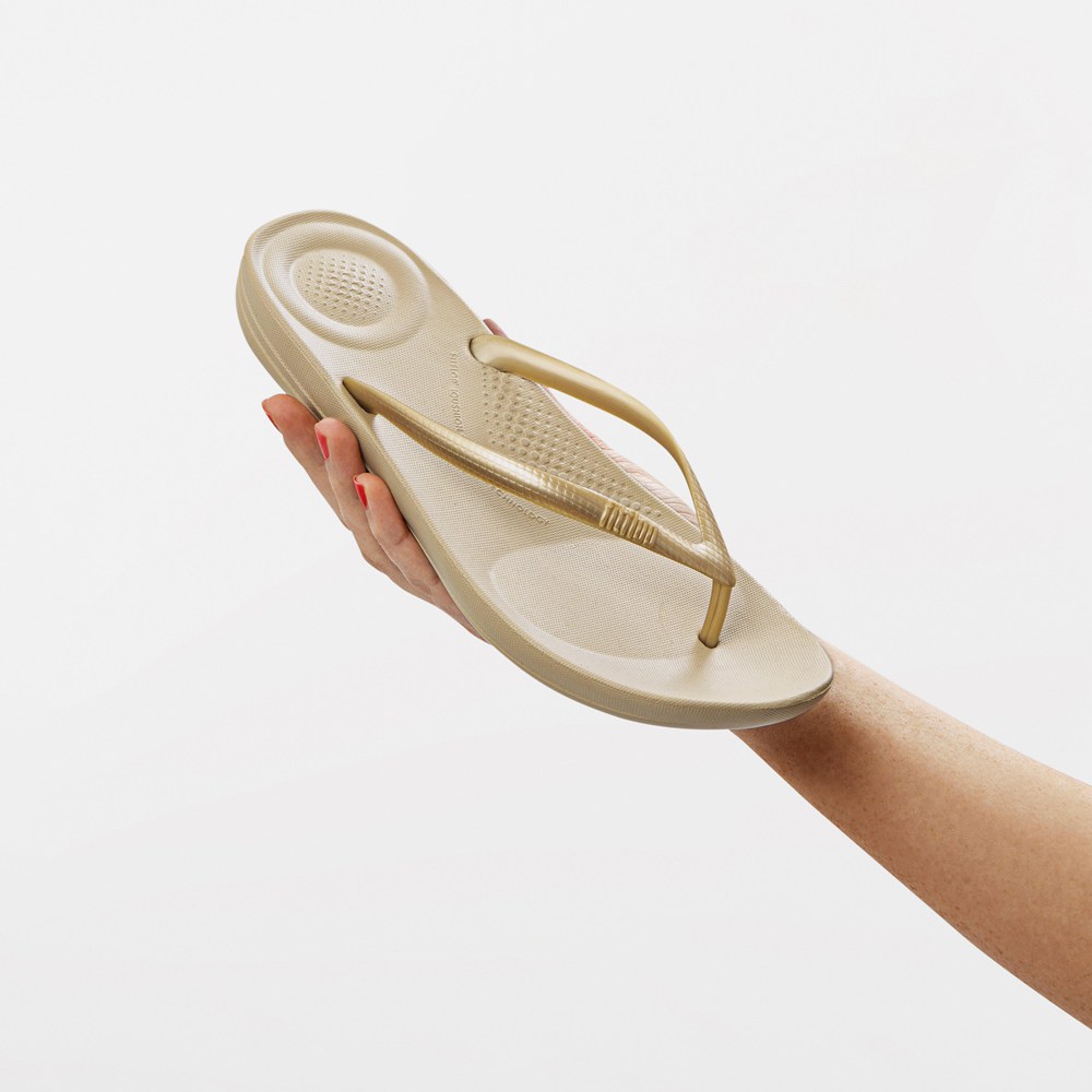 Fitflop Womens Flip-flops - Iqushion Ergonomic - Gold - 021-WDBCMK